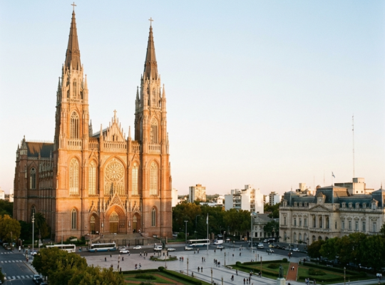 Gemini_Generated_Image_9cnggj9cnggj9cng